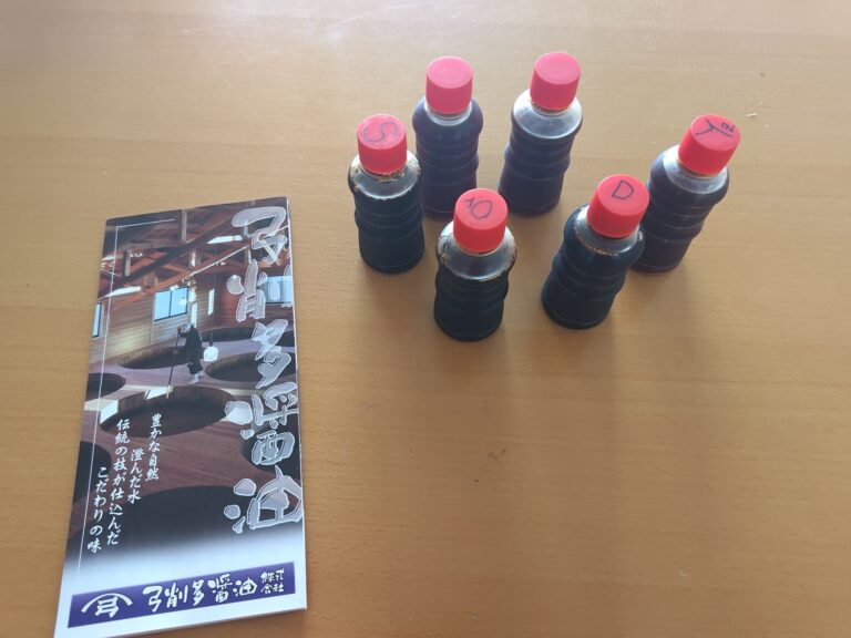 弓削田醤油の5種の醤油を豆腐で試食